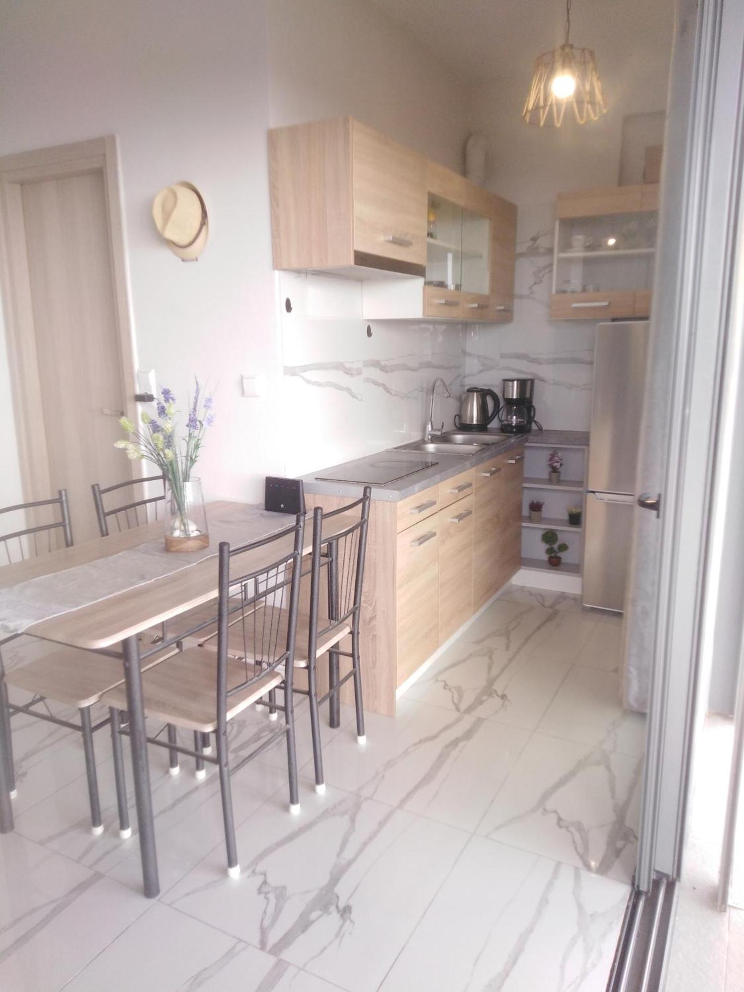 Ocean View Apartment Ratzaklion Ngoại thất bức ảnh